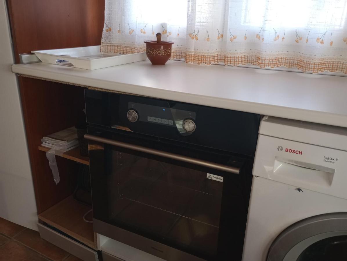 Casa De Campo Los Manueles Ideal Perros Pet Friendly Gojar Exterior photo
