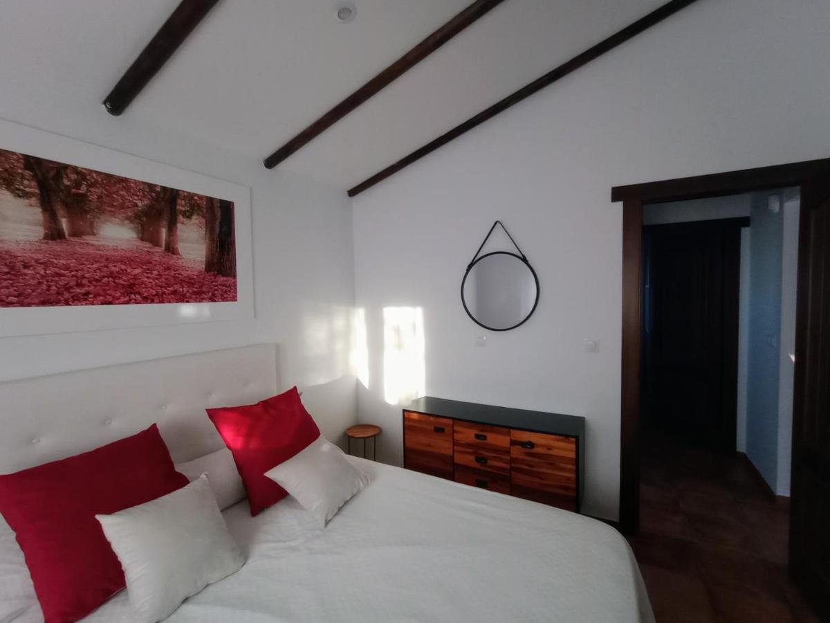 Casa De Campo Los Manueles Ideal Perros Pet Friendly Gojar Exterior photo