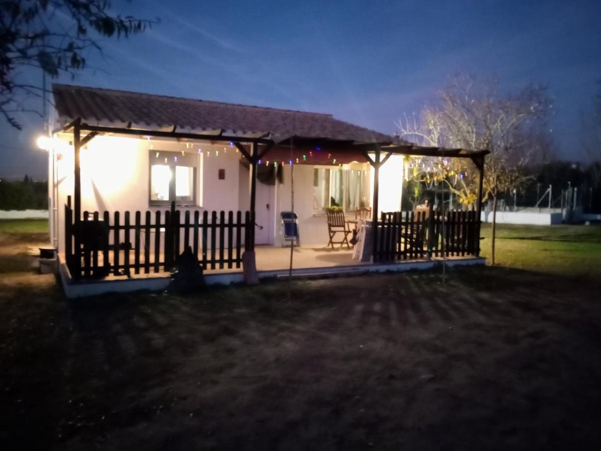 Casa De Campo Los Manueles Ideal Perros Pet Friendly Gojar Exterior photo